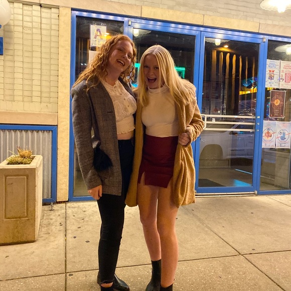 Meet your Posher, Fiona - Picture 6 of 6